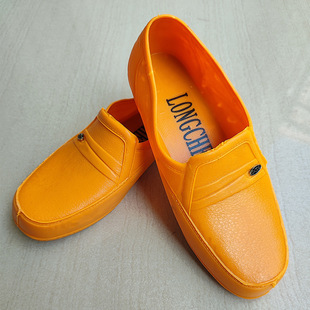 ������Ь�ڱ��͎Ͷ�Ͳ����Ь������ˮ�N��Ь��ĥ������ЬˮЬ���l