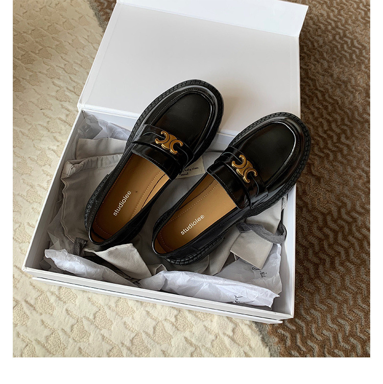 葡萄妈Studiolee英伦风小皮鞋女小金扣圆头一