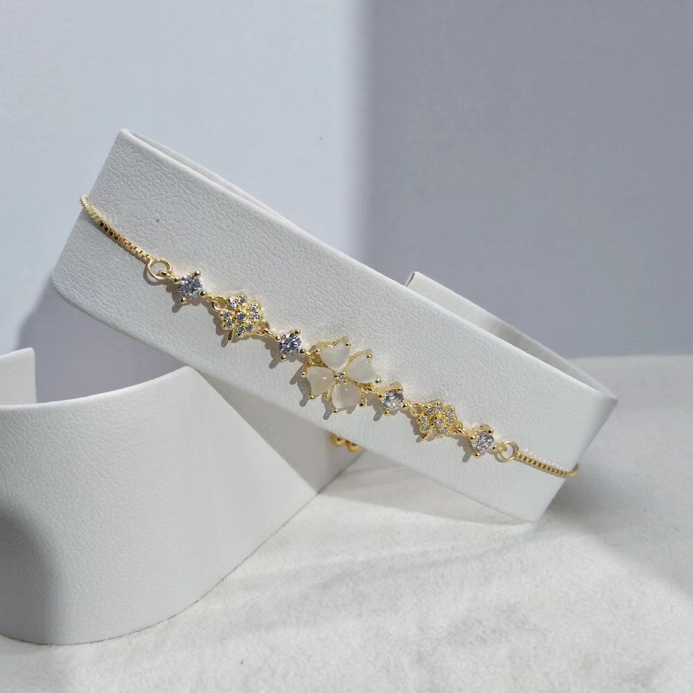 11g Weight 1 Piece 925 Sterling Silver Flower Cat's Eye Stone 925 Sterling Silver Bracelets