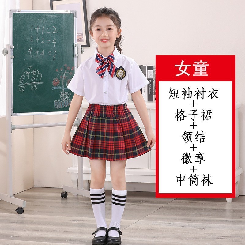 幼稚園の夏の学生の制服の小中学生の大合唱の詩の朗読の出演服の半袖のスーツの出演服|undefined