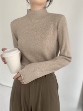 气质半高领内搭早春秋冬季2025宽松软糯针织毛衣女韩版打底衫上衣