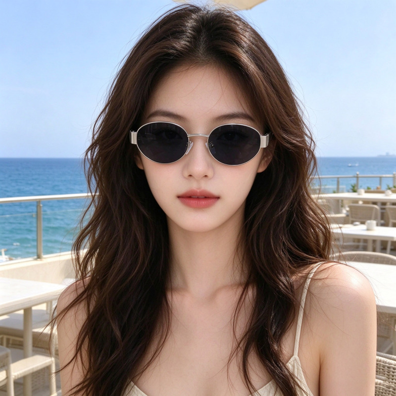 New Arc de Triomphe sunglasses sunscreen women's small face high-end sunglasses vintage metal oval glasses