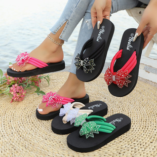 ��aŮʿƽ�׊Aֺ������Ů�¿��ĺ�׳��r�к���ˮ�ɳ������ЬŮ