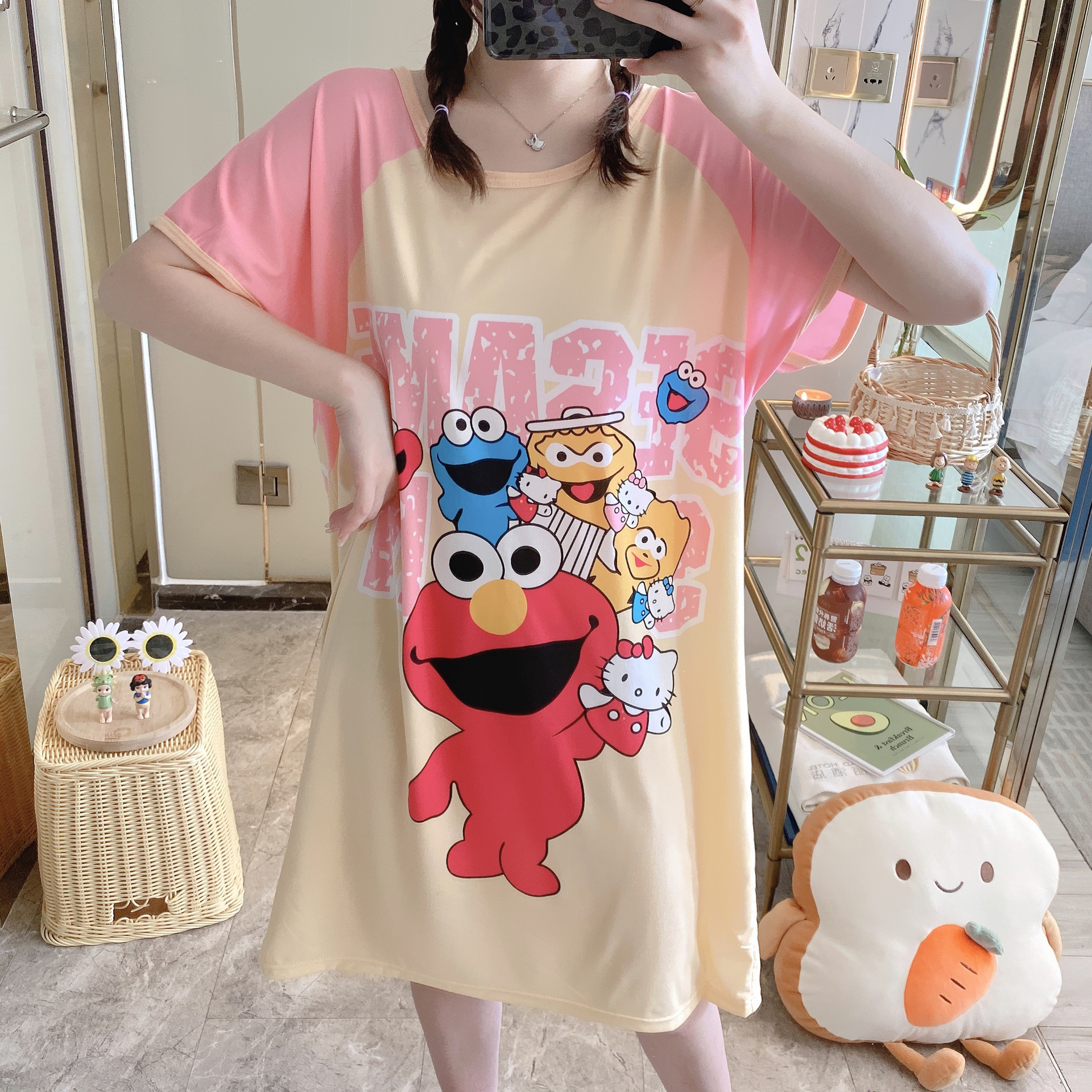 Sudeste asiático barato camisón flojo de las mujeres más tamaño Delgado verano dibujos animados manga corta pijamas inicio desgaste camisón puesto