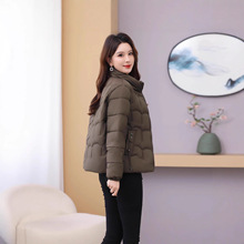 2025新款中老年妈妈装棉衣女大码加厚保暖洋气女棉服短款冬装外套