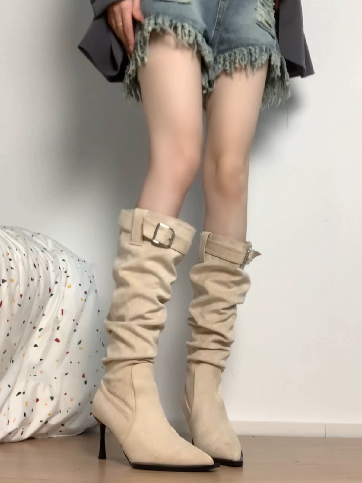 High high boots pointy toe, french style