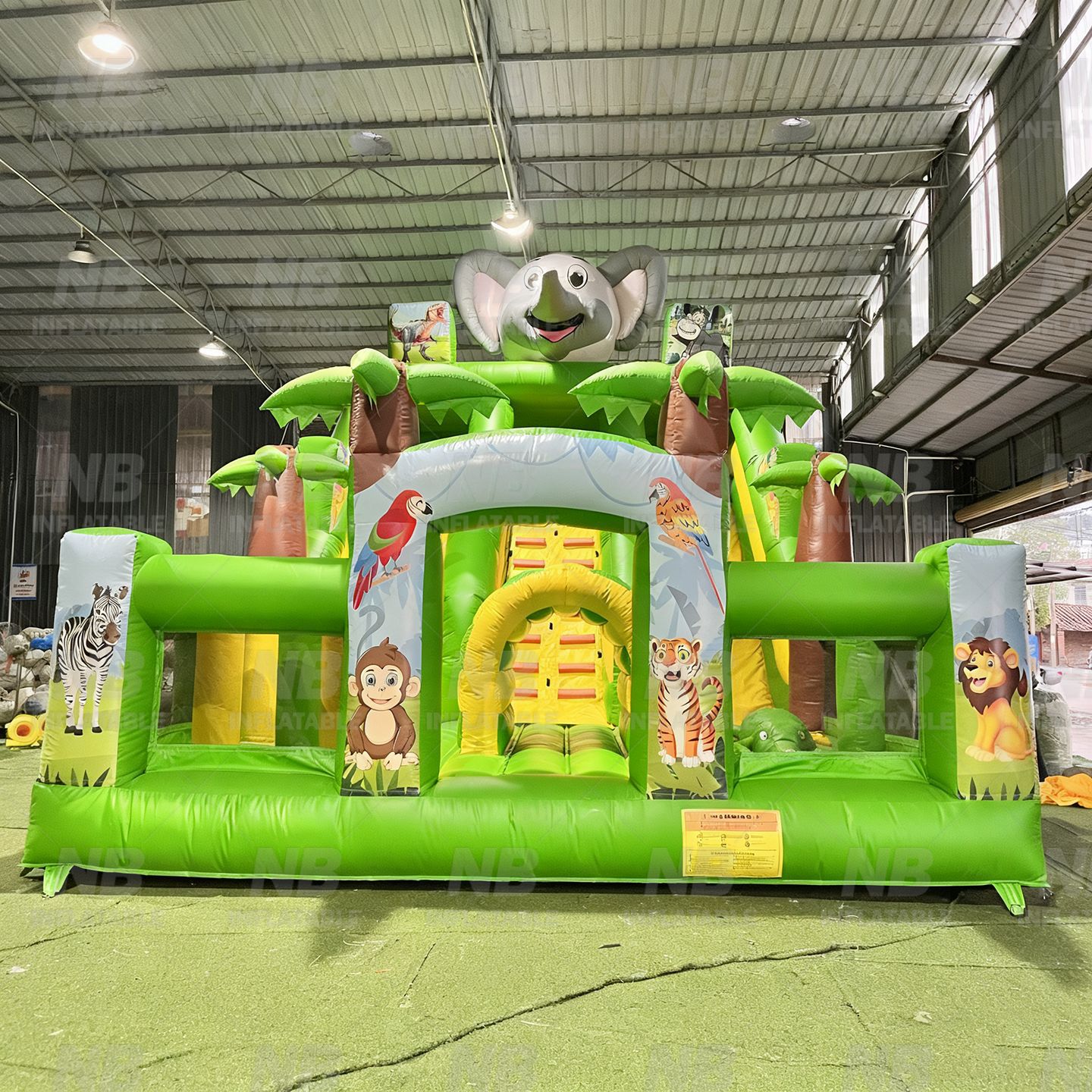 Gran castillo infláble al aire libre cama de salto interior atrio de centro comercial en línea deslizante deslizante barraca Fuerte travieso