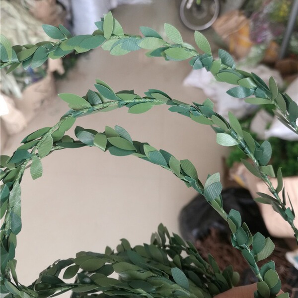 PVC Christmas Flower Leaves Teng Simulation Flower Ring DIY woven…