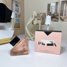 �����������ұ�Ī�y��ˮ90ml���b������ˮС���߼��־�����Ůʿ��