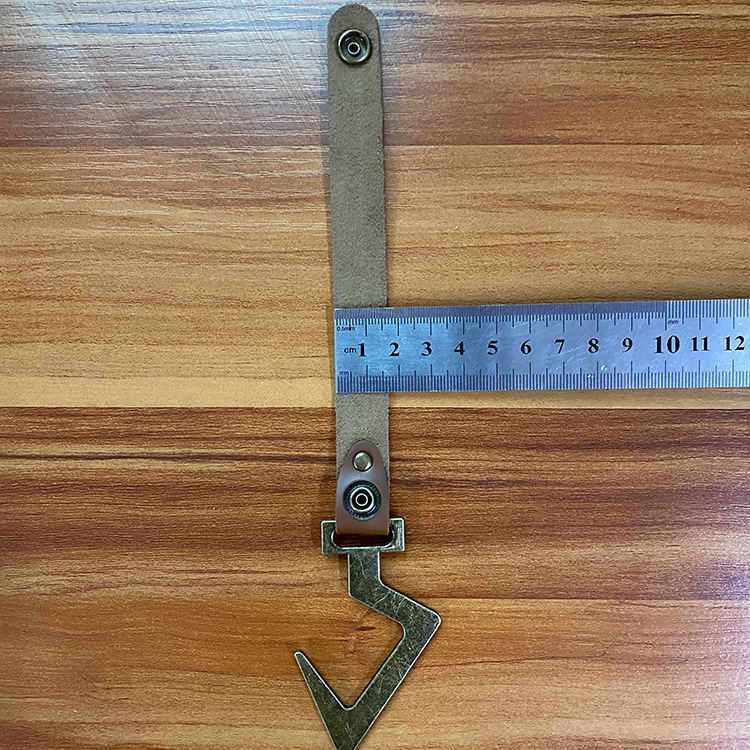 10金属闪电钩皮革挂钩.jpg