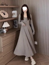 时尚黑色长袖内搭连衣裙子女早初秋2025新款小个子性感气质长裙