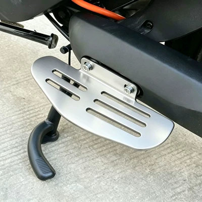 U1C/Maoling G30 Footrest Miracle – Motorcycle pedals