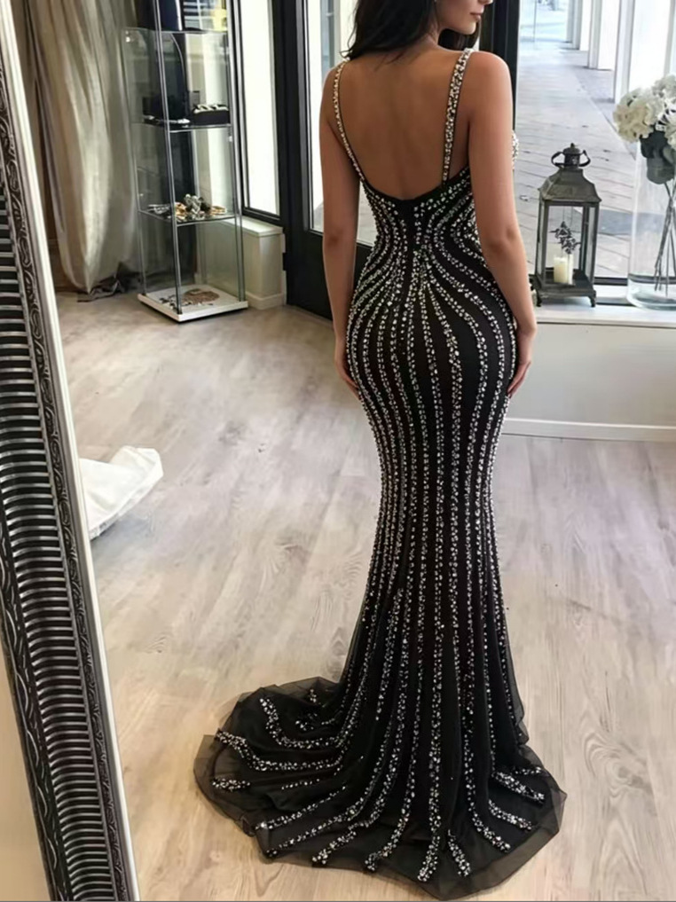 2026 primavera e verão transfronteiriço novo estilo saia longa cintura média temperamento commuter lantejoulas ouro fino ajuste vestido fino dourado
