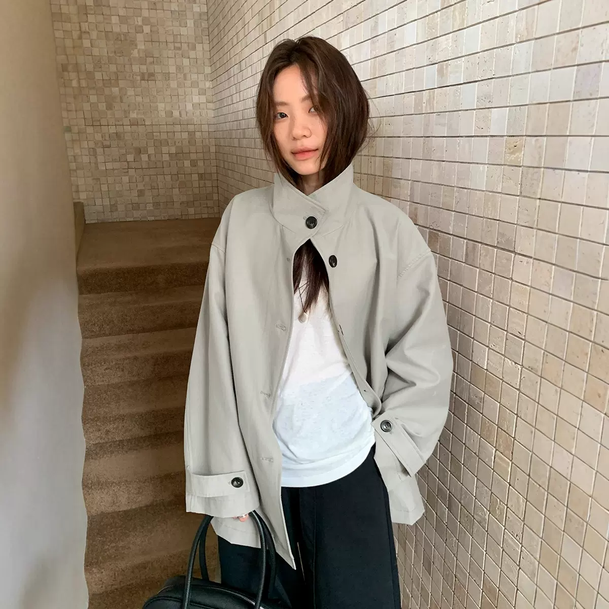 广州十三行2025秋韩系休闲纯色宽松遮肉中长翻领风衣外套女02833