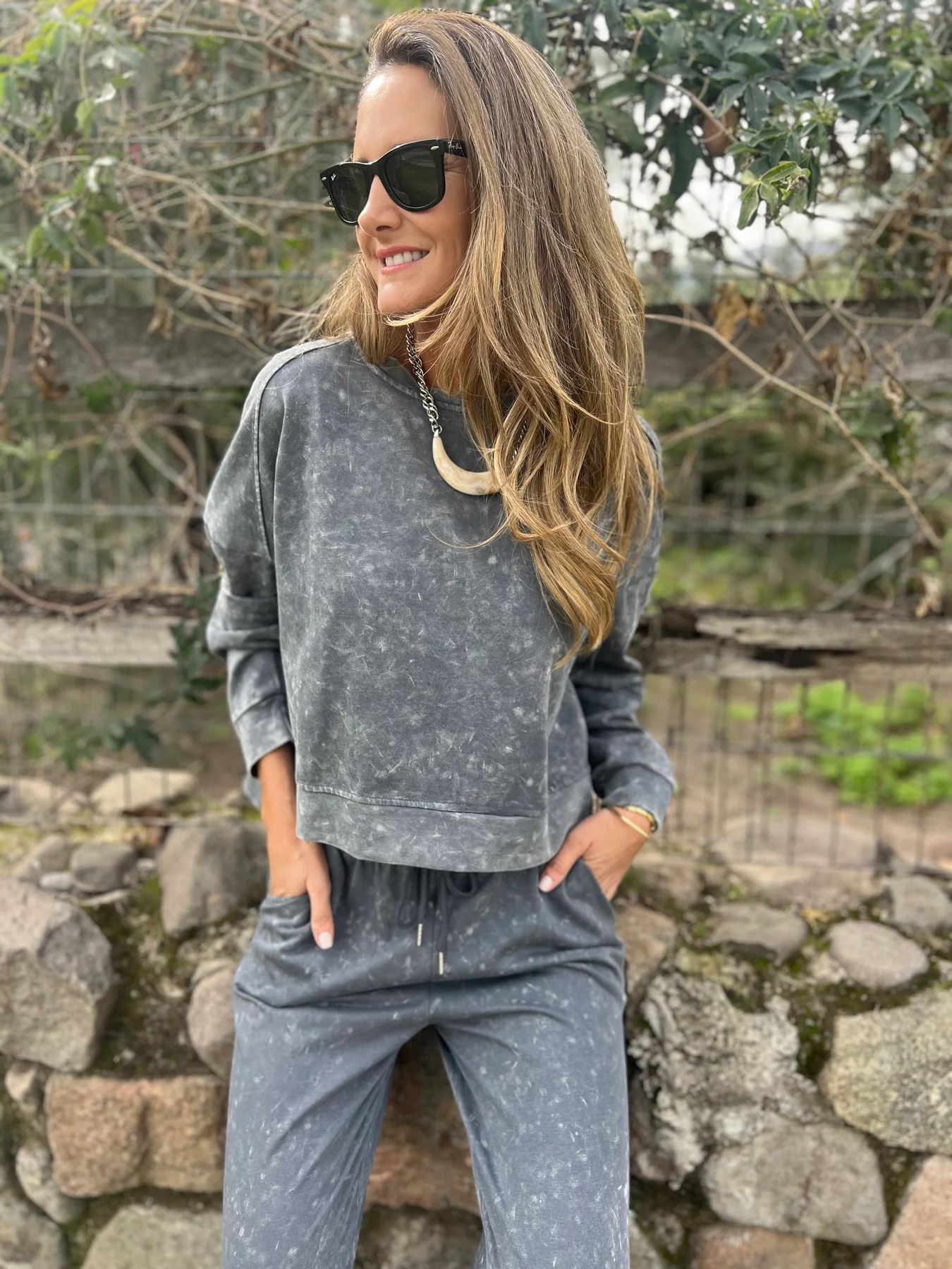 2025 European And American Cross-Border Hot-Selling New Autumn Winter Women's Casual Versatile Lace-Up Round Neck Long_ecoleips.com