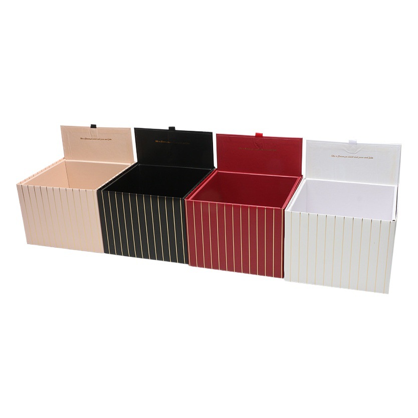 Caja de regalo cuadrada plegable caja de flores de rayas doradas material de la tienda de flores lote caja de flores de lujo ligero de alta gama