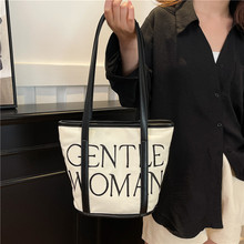 GentleWoman�̽���ĸ�˻@�ӷ�������2025�¿�ײɫ���e����μ��