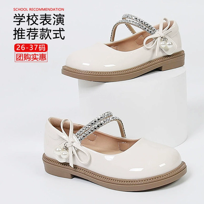 Летние кожаные туфли для девочек в стиле колледжа 2025 года, детские туфли с бантом, мягкая подошва, туфли-лодочки для маленьких принцесс на выступления
