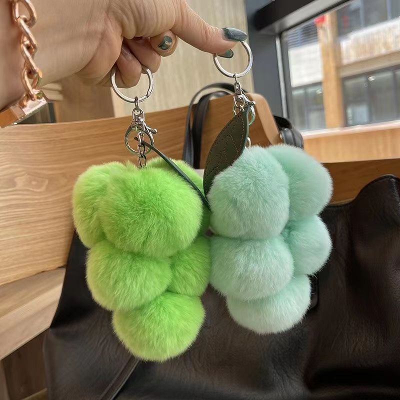35g Weight Keychain Classification 1 Piece Quantity Holiday, Banquet, Daily Occasion Plush Material Fruit Pattern Casual, Elegant, Lady Style 1 Piece Casual Elegant Lady Fruit Plush Keychain 无