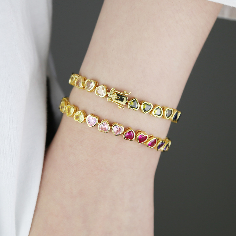 Nueva pulsera de circón en forma de corazón de color popular en Europa y América Amazon wish moda tendencia pulsera de mujer al por mayor