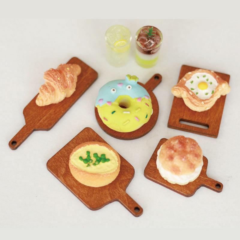 クリエイティブなミニロッキングチェアオーナメント、レトロでノスタルジックなロッキングチェアシーン撮影小道具、ミニチュアモデル、在庫あり、迅速発送|undefined