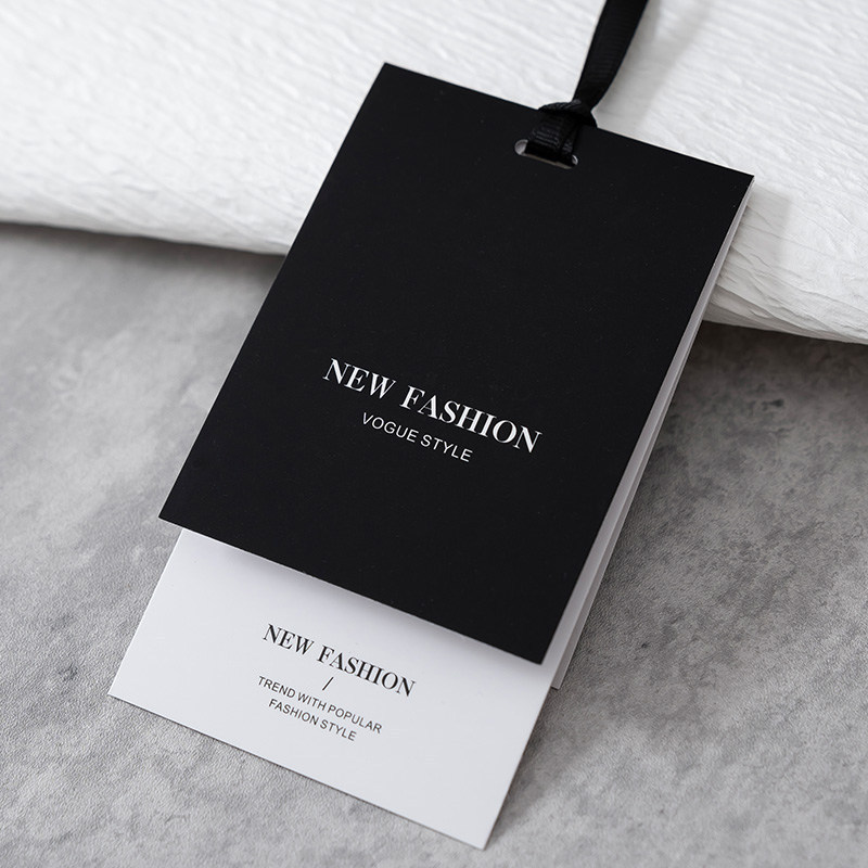 Customized Foldable Card Hang Tags for Women's Clothing, Children's Clothing, and Underwear; Universal Hang Tags for Clothes, Price Tags, Free Design