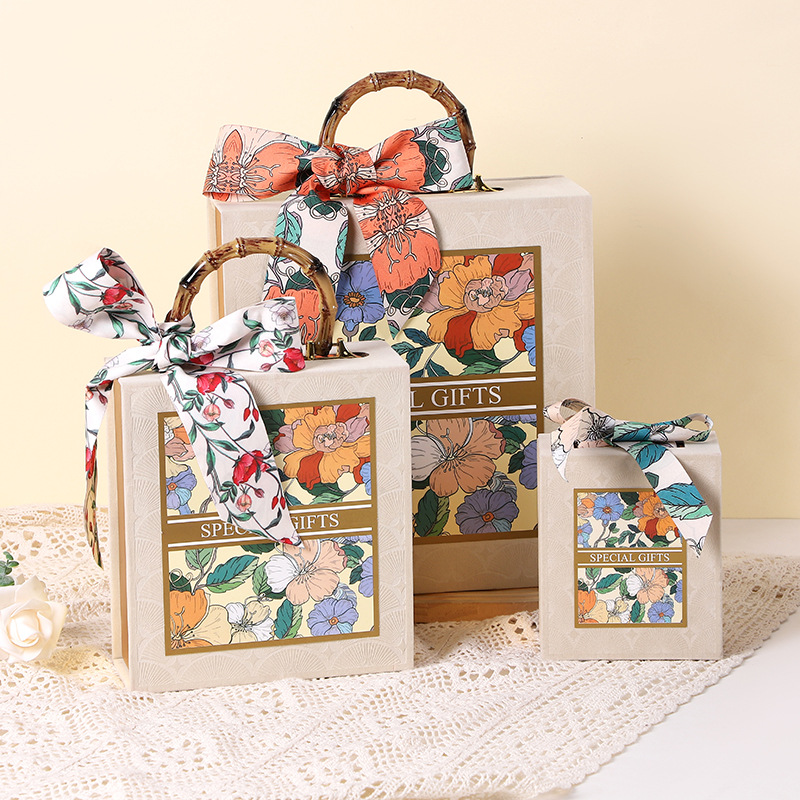 竹の日の手提げのベルベットのギフトボックスの神秘的な花園の手のギフトボックスの喜糖の箱の空の箱のギフトボックスの包装箱のギフトボックス