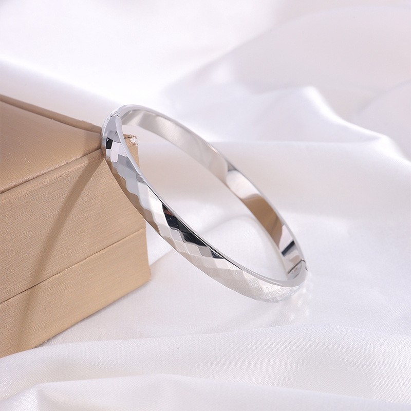 【104】SZ33-2 silver irregular bracelet