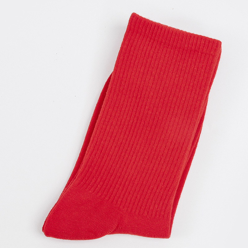 Calcetines de mujer para primavera y otoño, calcetines de algodón de color liso, versátiles y a la moda, calcetines holgados, calcetines de longitud media, calcetines deportivos que absorben el sudor, venta al por mayor.