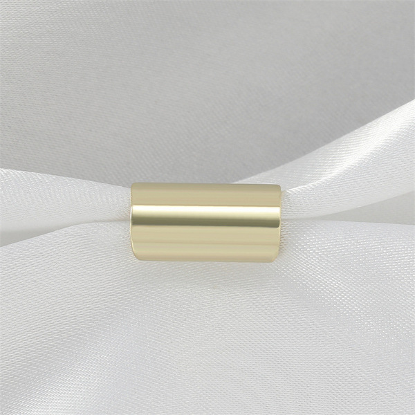Geometric small design ear clips