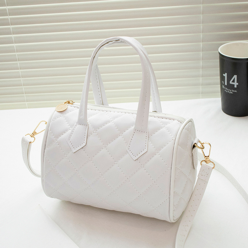 Bolsa de almohada portátil bordada de diamante de moda versátil 2023 nueva moda casuales de color sólido dulces bolsos de mujer image 8