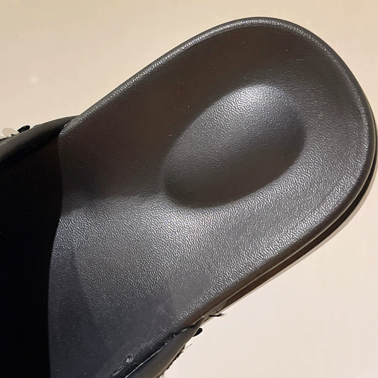 Холодные тапочки с толстой подошвы женские летние 2024 новые дикие носки