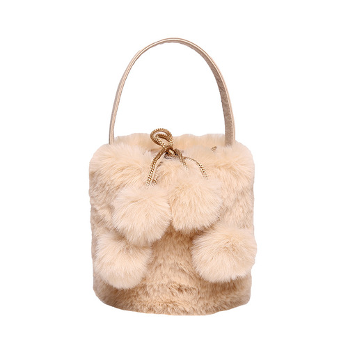 Autumn and winter plush large capacity bag  new women's bag popular furry handbag chain crossbody bucket bag