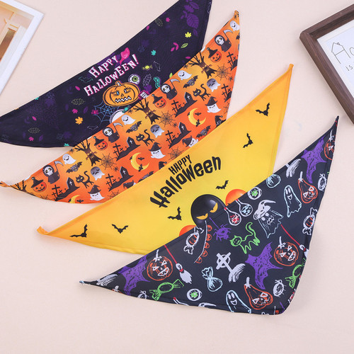 Cross-border Halloween pet triangle scarf dog saliva scarf funny pumpkin head large dog scarf pet saliva scarf