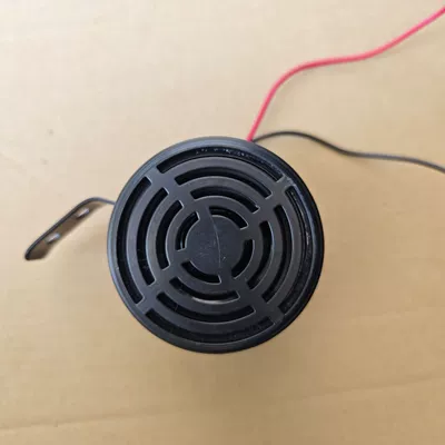for Brothers and Sisters, Car horn/tweeter