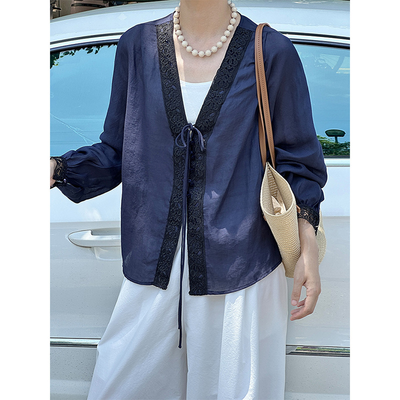 [Benefit Item, No Returns or Exchanges] Ramie Embroidered Atmospheric V-Neck Lace Blouse Women's Sun Protection Shirt 9773