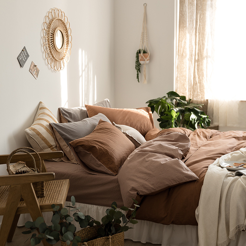 Color sólido y simple estilo nórdico algodón cuatro piezas de sábanas de algodón cubiertas cama de dormitorio de estudiantes de tres piezas de ropa de cama