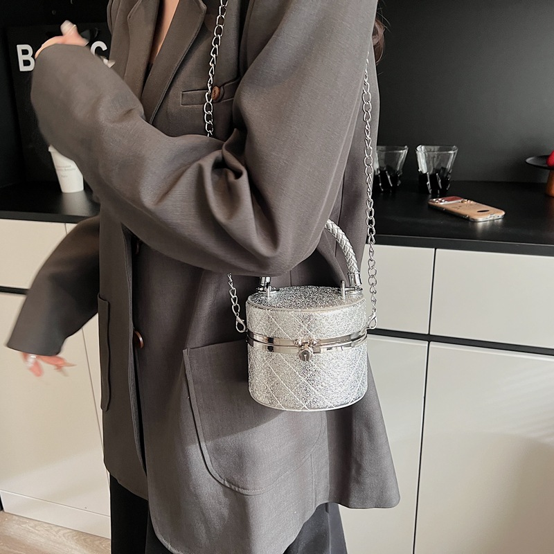 Bolso de cubo de textura de alta calidad 2025 nuevo bolso de cadena pequeño bolso de hombro fragante bolso de mensajero de hilo bordado de diamantes mujer