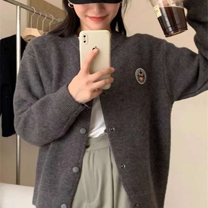 24 invierno Puyuan suave pegajoso oso bordado suéter chaqueta de béisbol mujer 2024 otoño invierno redondo