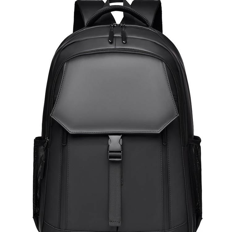 Zaino uomo in pelle per lavoro viaggio capiente versatile_voghion.com