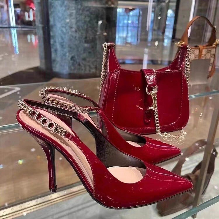 Patent Leather Metal Chain Stiletto Heel Baotou Sandals Women's 2025 Spring and Summer New Elegant Niche Pointed Hare High Heels