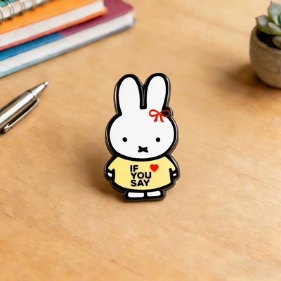 Classic Cartoon Brooch if You Yaxa sancaqları
