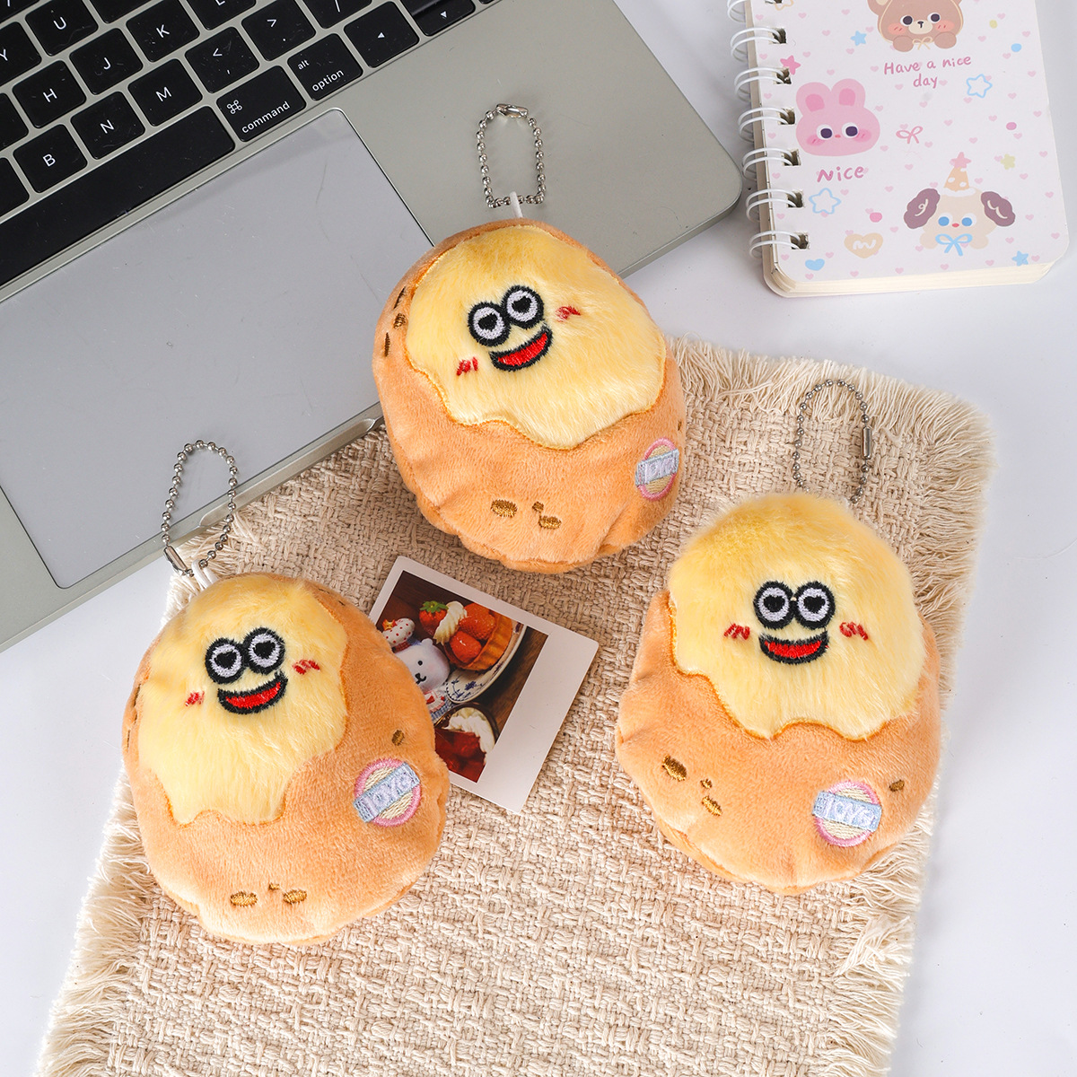 Plush yellow potato pendant, backpack toy decoration, original cartoon potato doll, backpack wholesale, exclusively for cross-border sales