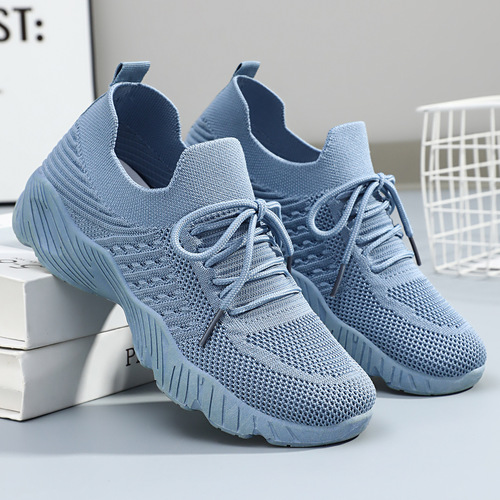 Shoes and women's shoes 2026 spring new casual shoes pure color flying knitted single-layer shoes European and American style platform sole height-increasing shoes for women