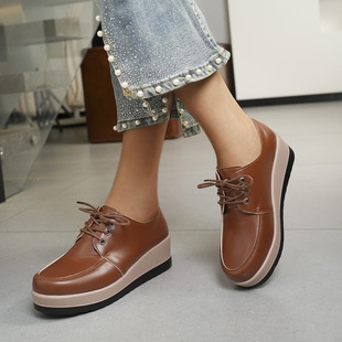 �羳��a����¸����e��ЬŮ2026�����¿�W���r�аٴ��p��ŮЬ