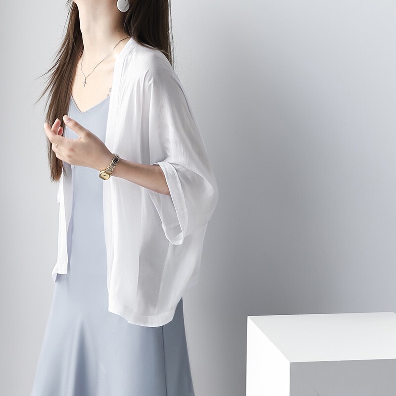 [Star item-blockbuster special price feedback] Surprise price snapped up silk texture Joker ultra-thin sunscreen cardigan