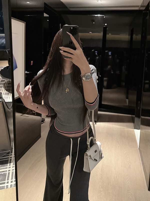 早秋气质修身显瘦打底衫上衣t恤女百搭条纹撞色半袖针织衫|undefined