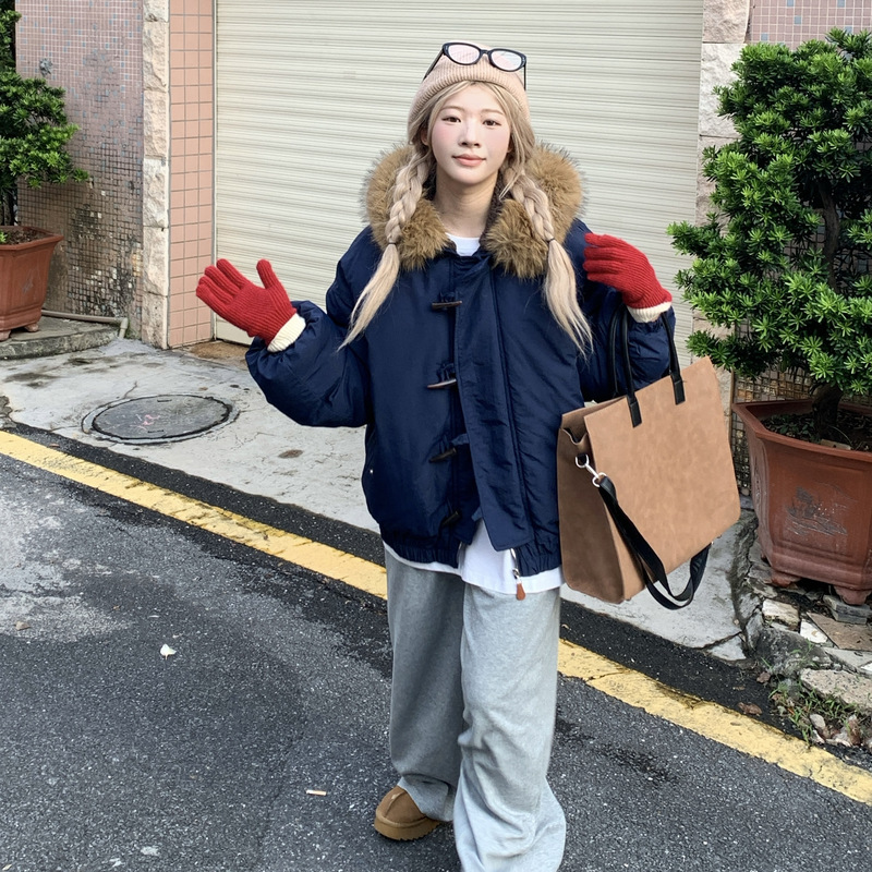 Retro americano cuello con capuchón abrigo de algodón de mujer invierno 2025 nuevo botón de cuerno de buey grueso abrigo de algodón cálido image 4