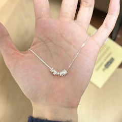 筋理砕銀ネックレス女性ファッション大衆デザイン感ins風気質シンプル個性鎖骨鎖卸売り