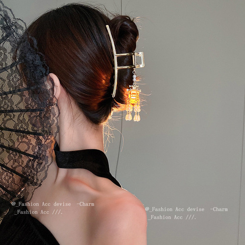 Palace style luminous lantern tassel pearl hairpin personalized temperament fashion hairpin niche fashion hair accessories